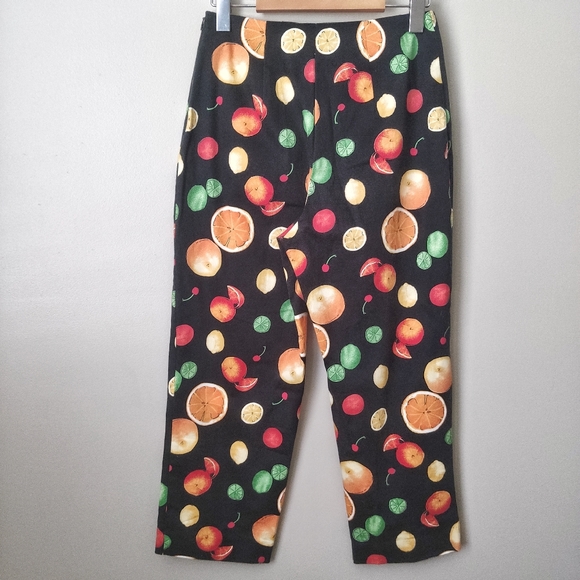 🍊Vintage Fruit Pattern Straight Leg Crop Pants 🍒 - Picture 3 of 9
